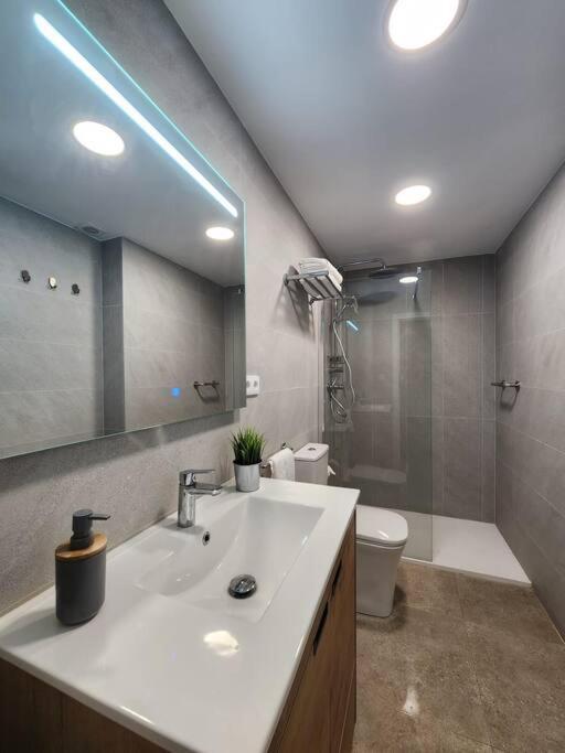 Piso De Diseno Elche Apartment Екстериор снимка