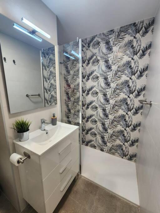 Piso De Diseno Elche Apartment Екстериор снимка