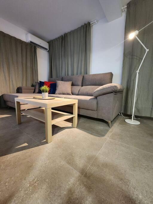 Piso De Diseno Elche Apartment Екстериор снимка