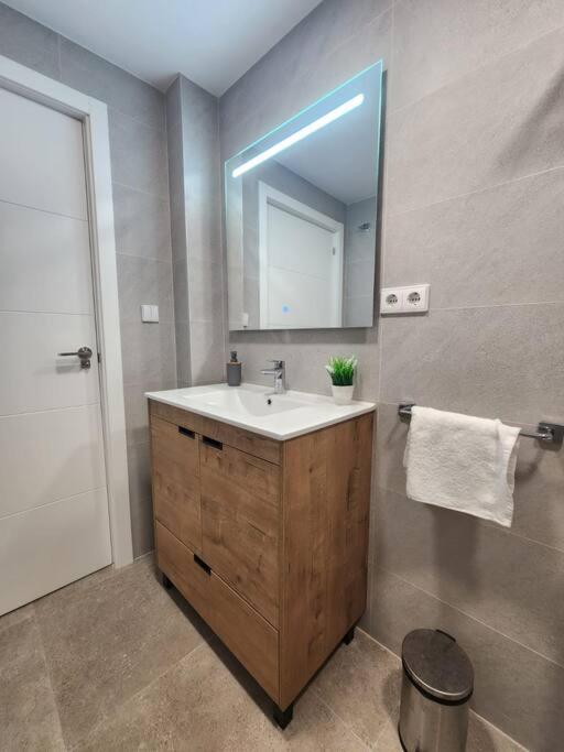Piso De Diseno Elche Apartment Екстериор снимка